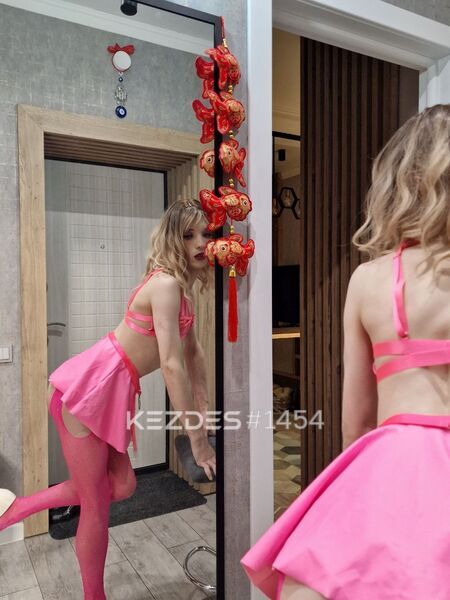 Anastasia Steele New Астана фото — 1