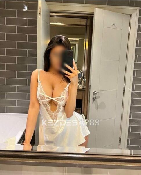 Aziza Whatsapp 阿拉木图 фото — 5