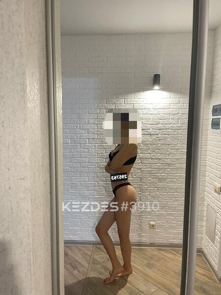 Adelina Aktau фото — 2